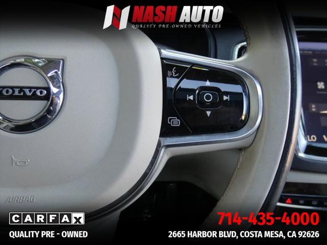 2016 Volvo XC90 T6 Momentum