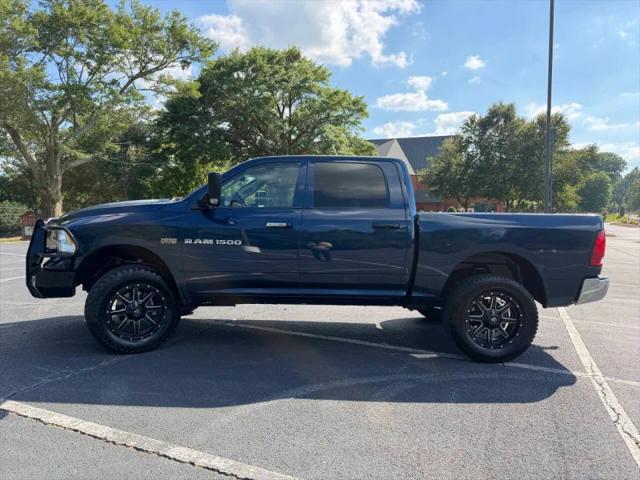 2019 Ram 1500 Classic SLT Crew Cab 4x4 5'7" Box