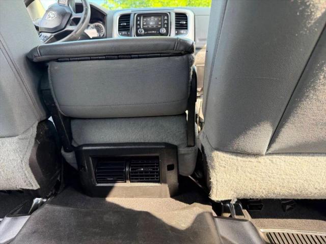 2019 Ram 1500 Classic SLT Crew Cab 4x4 5'7" Box
