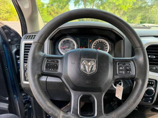 2019 Ram 1500 Classic SLT Crew Cab 4x4 5'7" Box