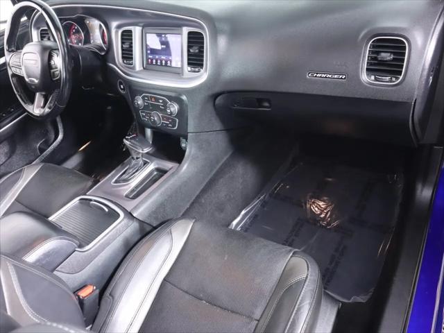 2020 Dodge Charger SXT RWD