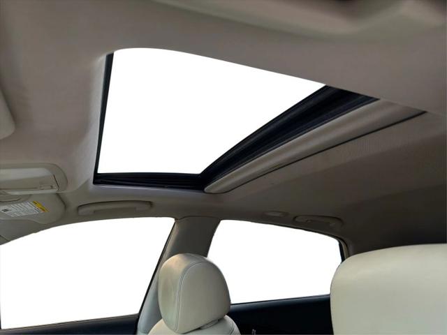 2016 INFINITI QX50 Base