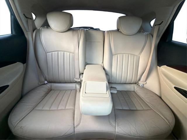 2016 INFINITI QX50 Base