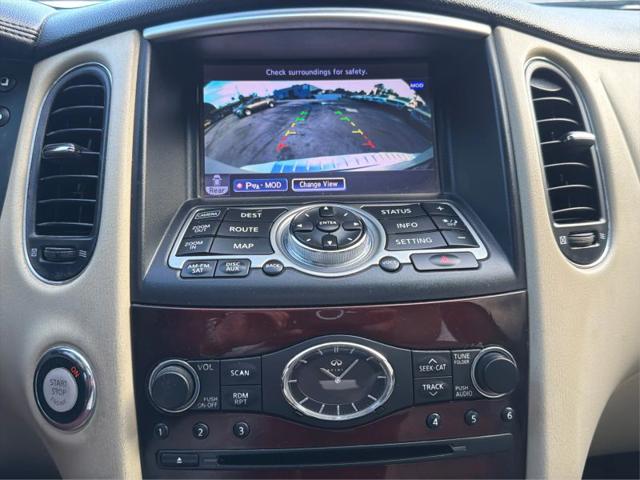 2016 INFINITI QX50 Base