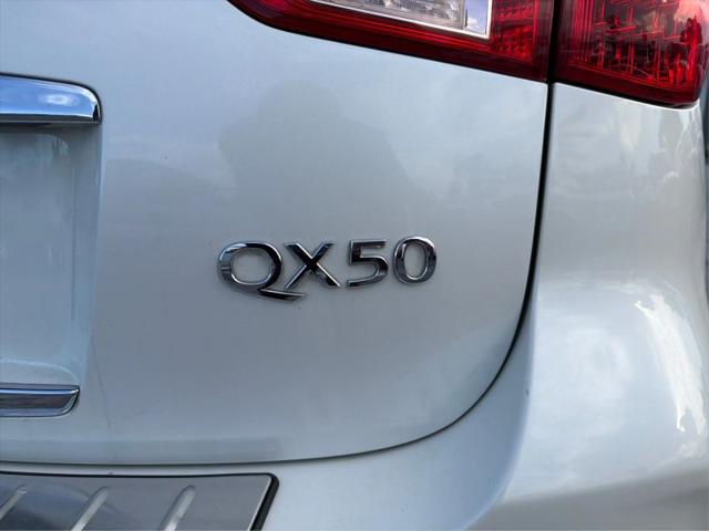 2016 INFINITI QX50 Base