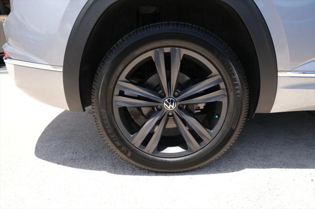 2020 Volkswagen Atlas Cross Sport 3.6L V6 SE w/Technology R-Line