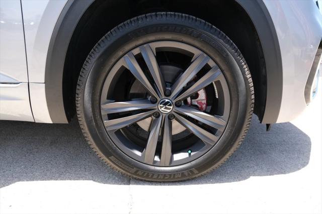 2020 Volkswagen Atlas Cross Sport 3.6L V6 SE w/Technology R-Line