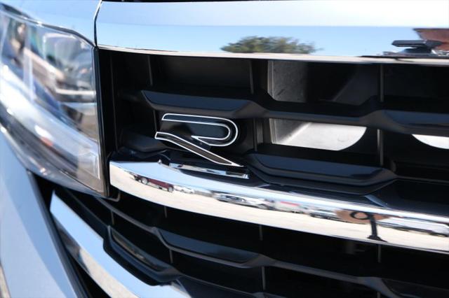 2020 Volkswagen Atlas Cross Sport 3.6L V6 SE w/Technology R-Line
