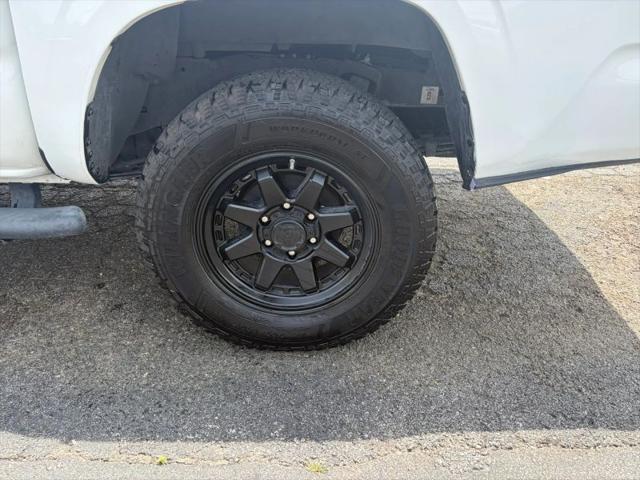 2023 Toyota Tacoma SR V6
