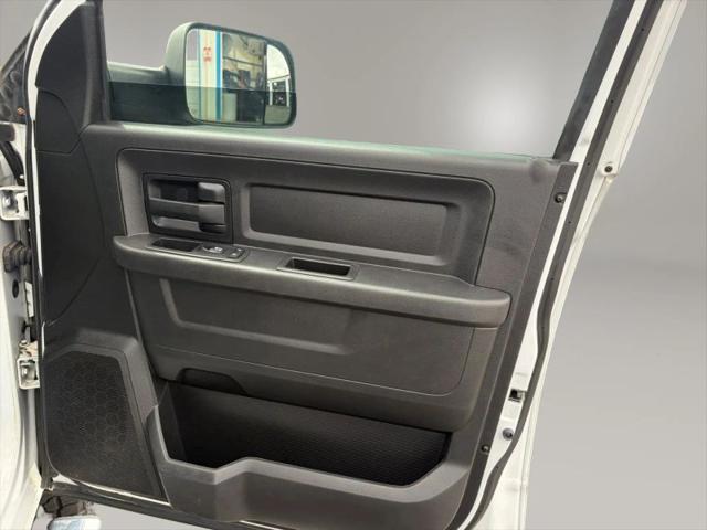 2018 Ram 2500 Tradesman Crew Cab 4x4 8' Box