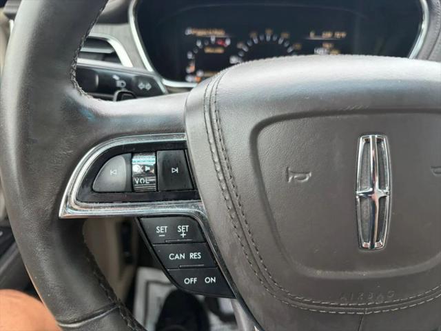 2017 Lincoln Continental Select
