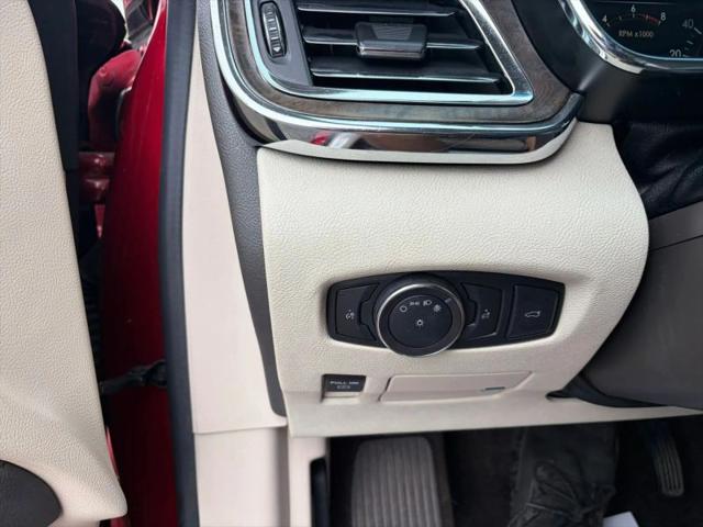 2017 Lincoln Continental Select