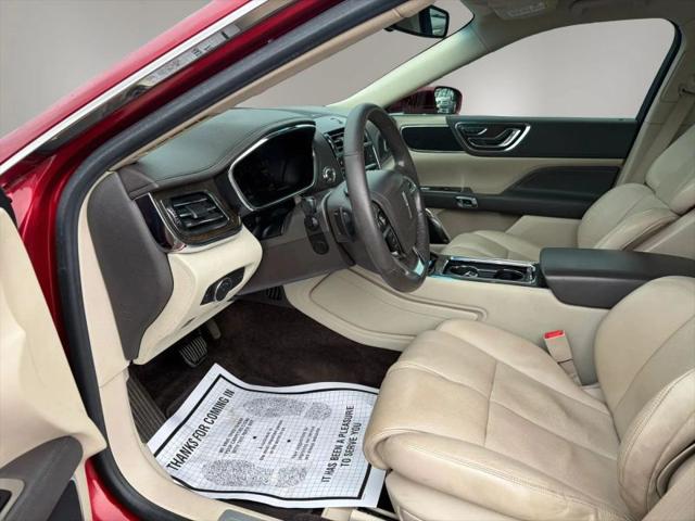 2017 Lincoln Continental Select