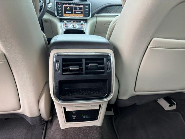 2017 Lincoln Continental Select