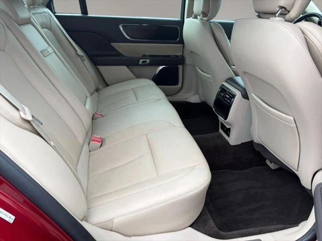 2017 Lincoln Continental Select