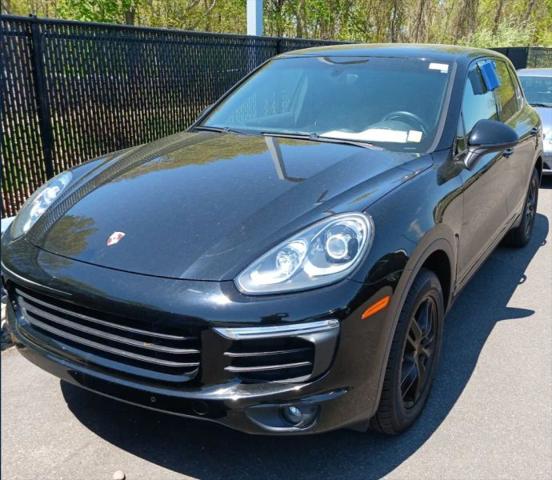 2017 Porsche Cayenne Base