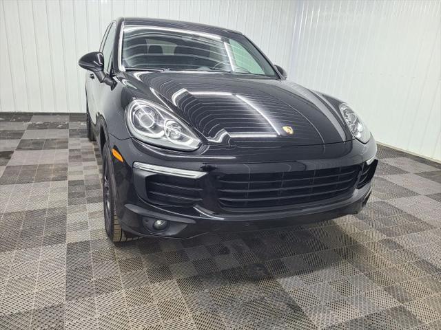 2017 Porsche Cayenne Base
