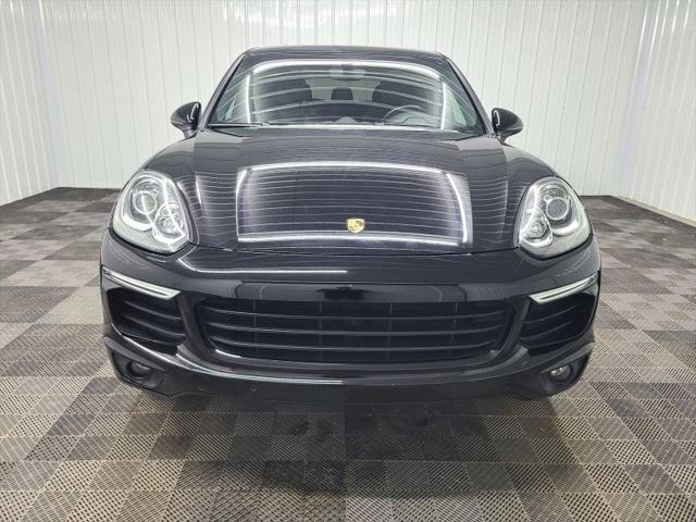 2017 Porsche Cayenne Base