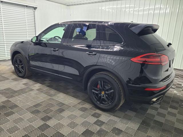 2017 Porsche Cayenne Base
