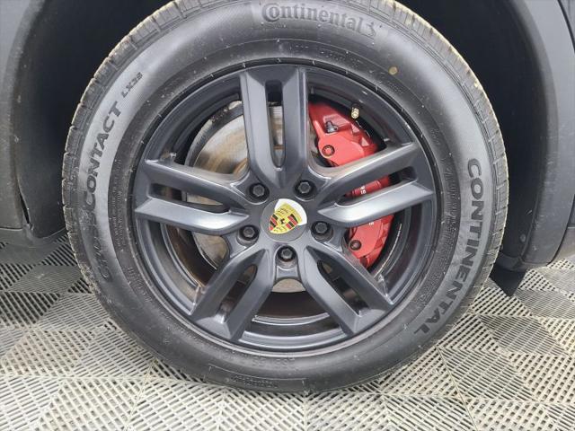 2017 Porsche Cayenne Base