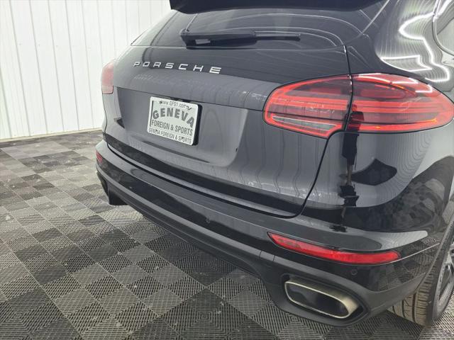 2017 Porsche Cayenne Base