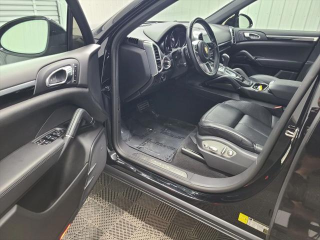 2017 Porsche Cayenne Base
