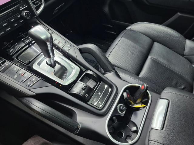 2017 Porsche Cayenne Base