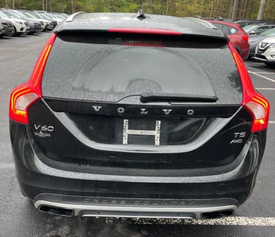 2016 Volvo V60 Cross Country T5