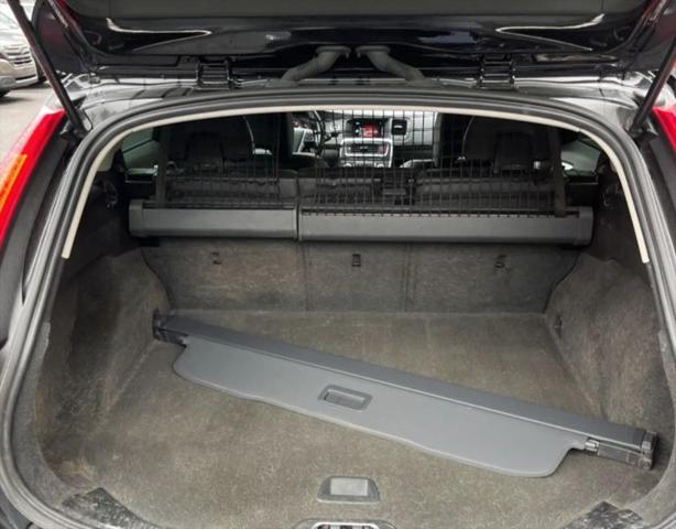 2016 Volvo V60 Cross Country T5