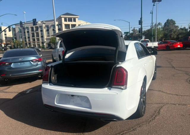 2018 Chrysler 300 300S AWD