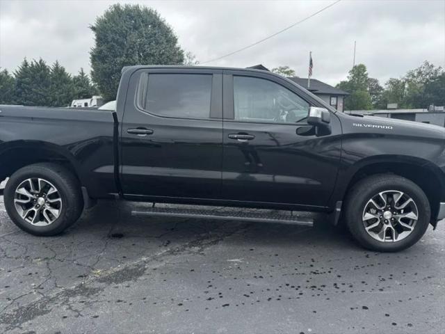 2023 Chevrolet Silverado 1500 4WD Crew Cab Short Bed LT with 2FL