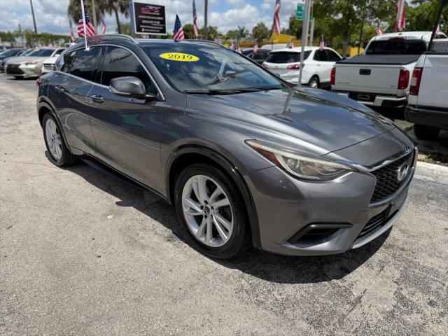 2019 INFINITI QX30 LUXE