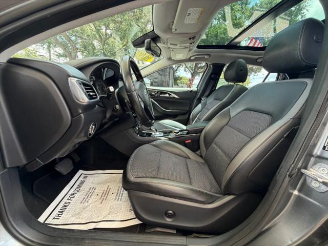 2019 INFINITI QX30 LUXE
