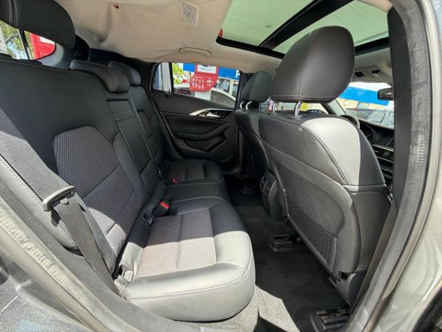 2019 INFINITI QX30 LUXE