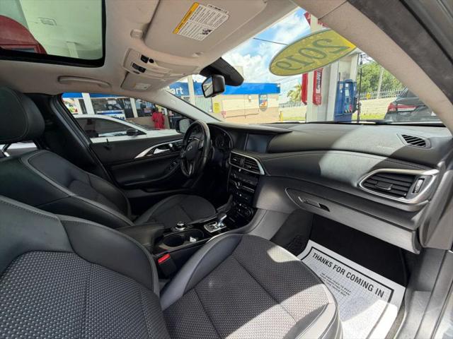 2019 INFINITI QX30 LUXE