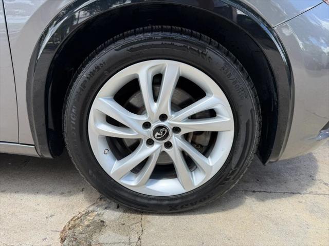 2019 INFINITI QX30 LUXE