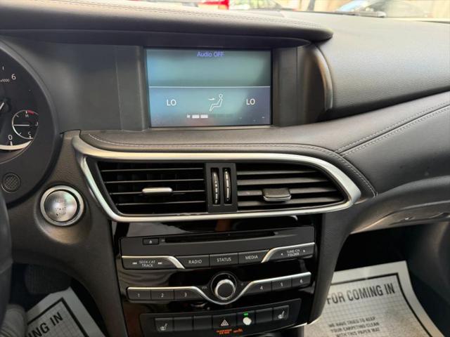 2019 INFINITI QX30 LUXE