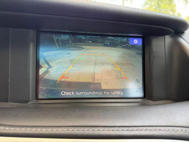 2019 INFINITI QX30 LUXE