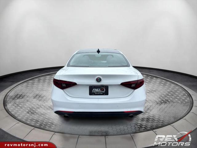 2017 Alfa Romeo Giulia Ti AWD