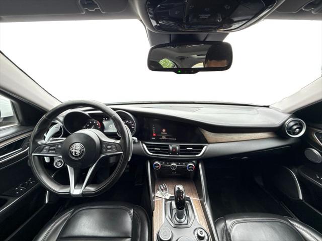 2017 Alfa Romeo Giulia Ti AWD