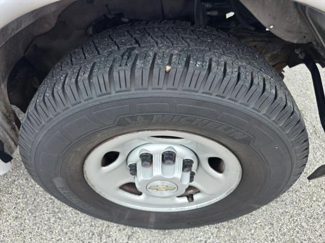 2020 Chevrolet Express Cargo Van RWD 2500 Regular Wheelbase WT