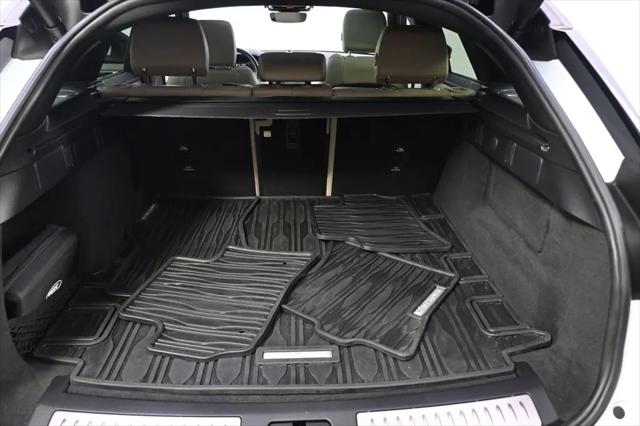 2022 Land Rover Range Rover Velar P250 S