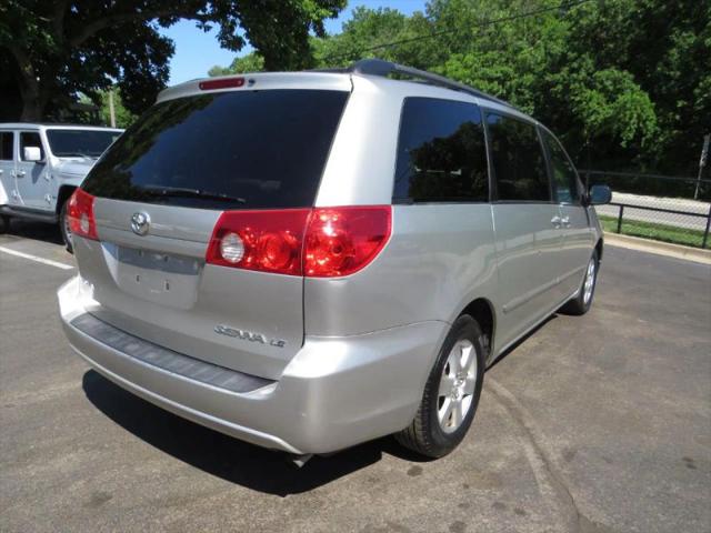 2010 Toyota Sienna CE