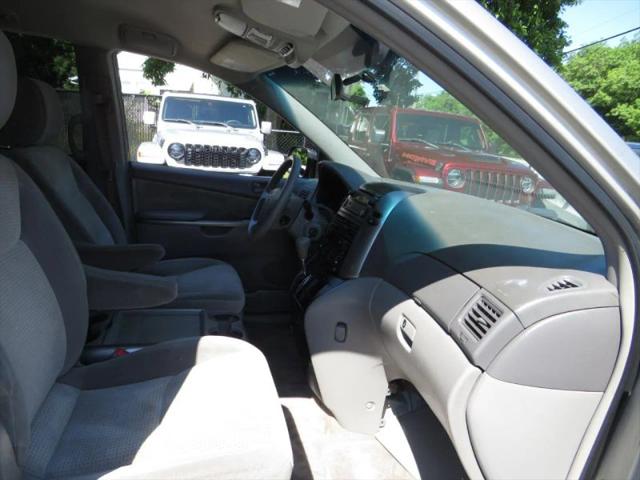 2010 Toyota Sienna CE