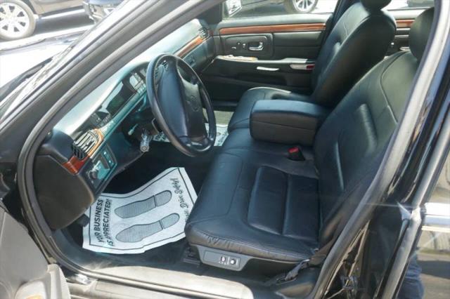 1999 Cadillac DeVille Standard