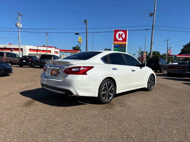 2016 Nissan Altima 2.5 SR