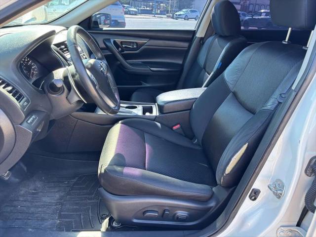 2016 Nissan Altima 2.5 SR