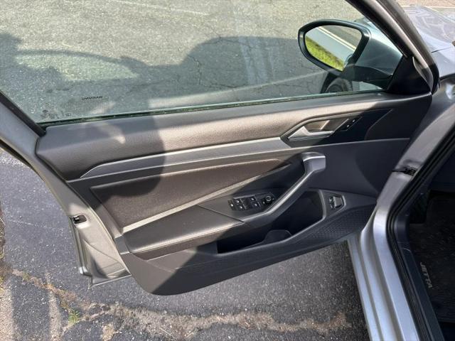 2022 Volkswagen Jetta 1.5T SE