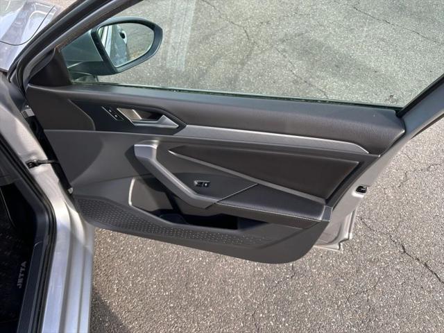2022 Volkswagen Jetta 1.5T SE