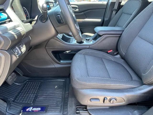 2023 GMC Acadia FWD SLE